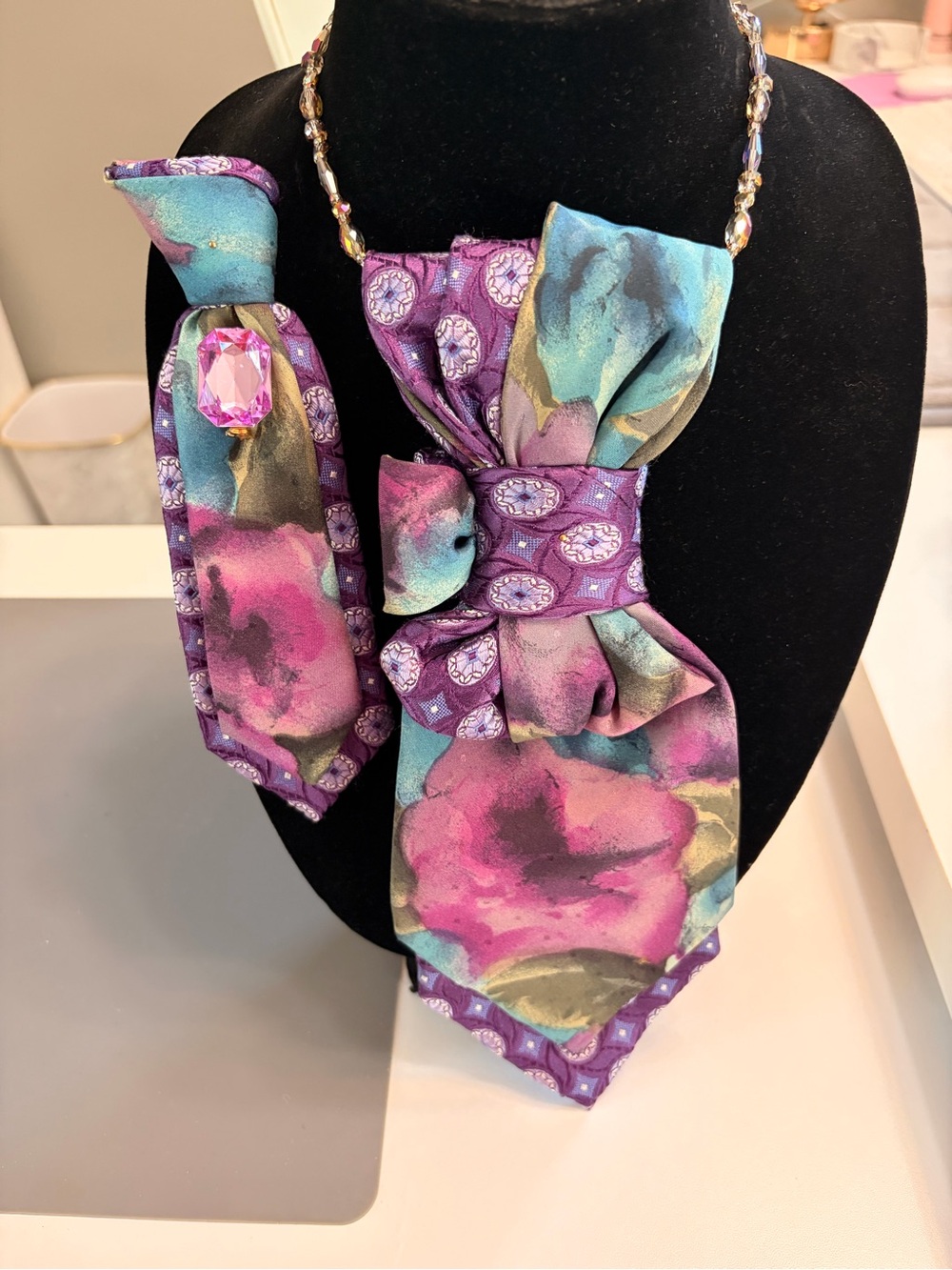 Women’s Purple Floral Statement Necktie Necklace